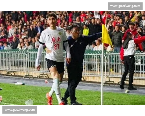 拜合拉木公开致歉引争议:输球情绪下的 “真话” 与舆论的宽容边界